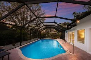 Crazy Like A Fox - Bradenton