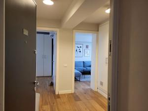 Isas Square Apartment