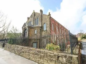 The Miners Hall Retreat - Holmside