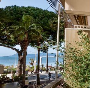 Somptueux appartement 20m plages avec vue mer