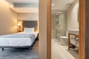 Single Room with Balcony room in Astari
