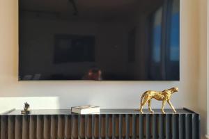 ILARI - luxury 100m2 penthouse, best terrace & view in Split