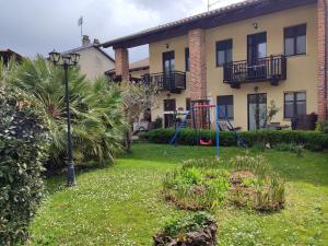 Standard Double or Twin Room with Private External Bathroom