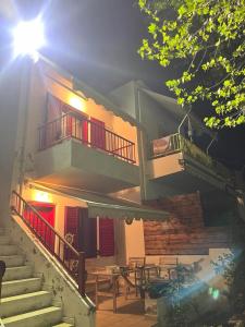 Glifa Beach House Maisonette