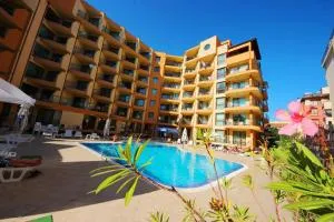 Menada Amadeus 1 Apartments - Кошаріца