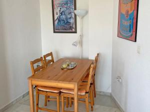 Santa Barbara B Beach front with terrace, sea view in and garage in Conil