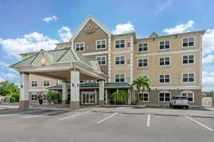 Country Inn & Suites by Radisson, Tampa Airport North, FL - Oldsmar