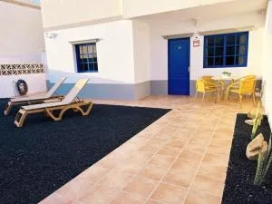 Jardín Del Sol Home - La Pared