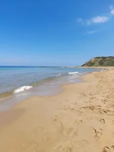 Wonderful 2 plus 1 apartment for rent in Iskele, North Cyprus with beautiful sea and mountains views - Phlamoudhi