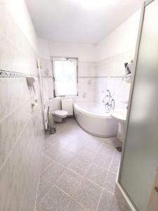 Monteur-Haus Marat Berlin Biesdorf Marzan Hellersdorf