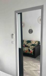 CHeZ FANNY - Ravissant 2 pièces avec balcon