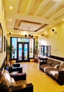 Shelton Hotel & Restaurant - Mingora