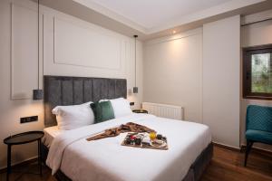 Economy Double Room room in Hotel Naiades