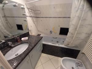 Maisons de vacances La maison du jardin : photos des chambres