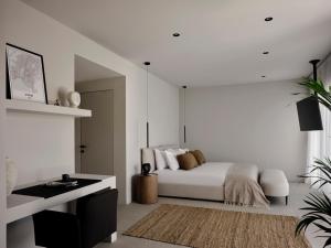 Bond Smart Living Suites