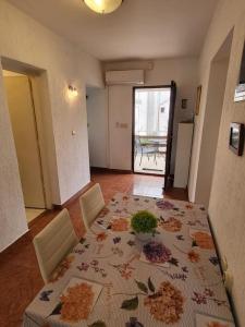 Seaside Apartment Bubi