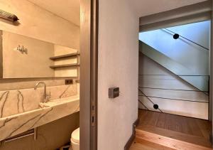 Private Central 2BR2BA House w Patio&Terrace