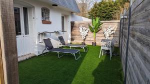 Appartements Opale Baie : Studio avec Terrasse