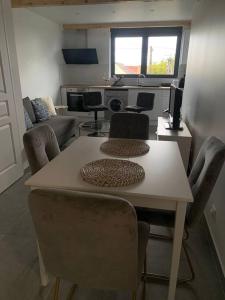 Duplex Argenté T3 à 20 min de Paris Saint Lazare