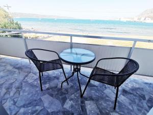 Amazing sea view house 3