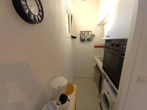 Appartements Saint Georges de Didonne - FAITES UNE HALTE - STUDIO - quartier boise : photos des chambres
