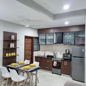 Luxury 2 bedroom, 2 bathroom seaside Apartment in Aquaview Complex - 萨拉昆达