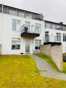 Modern Apt RVK City Center - Akranes