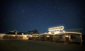 COAST HIKE BEACH HOTEL