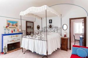 Exquisite Luxury Villa in Capri
