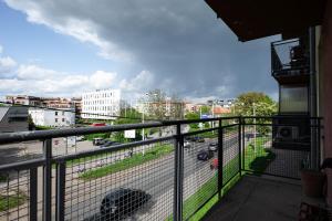 Wrocław Apartment - Balcony, Park and Tram nearby - by Rentujemy