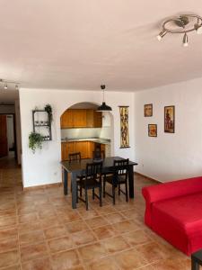 First floor apartment with sea view, Costa Teguise