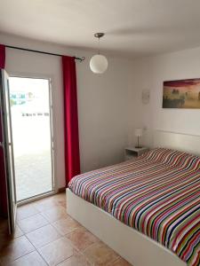 First floor apartment with sea view, Costa Teguise