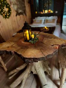 Le chalet romantique, SPA, Écran cinéma, Lit king size, day use, 10 min centre