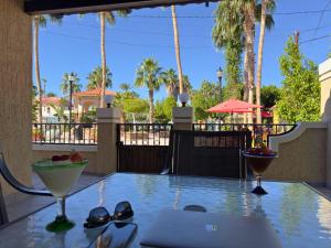 Loft cuatro. Frente a plaza.