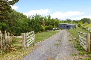 Tranquil Countryside Retreat with Modern Amenities - Onewhero