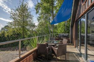 Dundonald Landing Palms 3