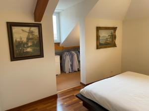 Villas Belle Villa avec Piscine proche de Geneve : photos des chambres