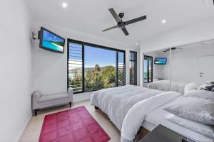 15 Kara - Luxurious Home With Million Dollar Views