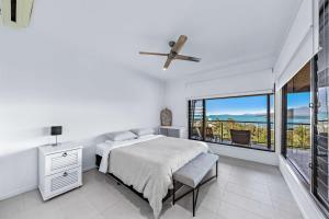 15 Kara - Luxurious Home With Million Dollar Views