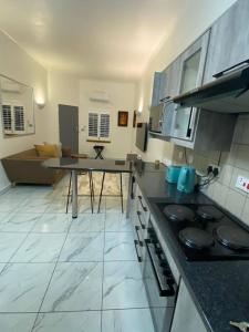 Palm29 at Sunset Mews, Grand Palm - self catering appartment - Your Ideal Getaway for Work or Relaxation