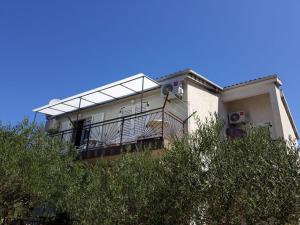 Apartments with a parking space Srima - Vodice, Vodice - 22994 