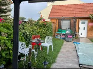 Petit paradis accueillant piscine proche CNFDI Chambre privée - Ris-Orangis