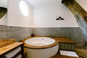 Brown Feather Hotel