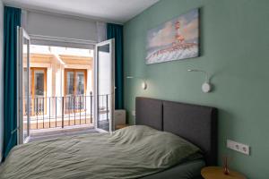 NEW Beach Apartments