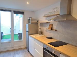 Studio avec Terrasse à 5 minutes de la plage N6