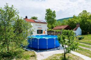 Charming village house - Milina