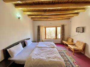 Sumrolee Guest House