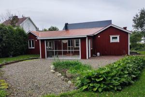 Hus i Skärhamn när till hav och natur!