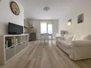 WoodenKey Asiago grazioso appartamento in centro - 阿夏戈