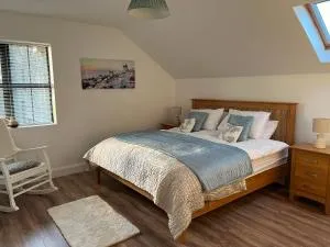 Hollies hideaway - Finmore Bridge